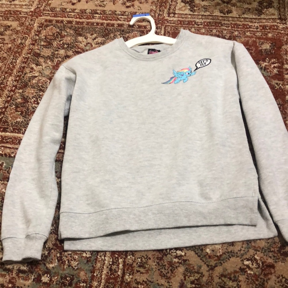 Nice grey kids sweater.